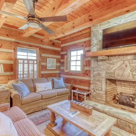 The Cove At Country Acres Villa
